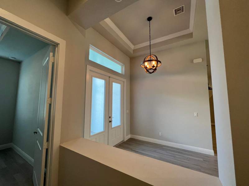 5 bedroom Single Family Residence at 5231 NW Iredell Street, Port St Lucie Section 47, Port St. Lucie — photo 2