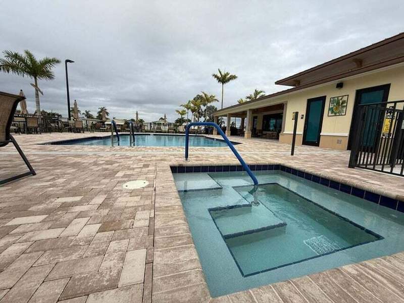2 bedroom Manufactured Home at 6085 Seashore Drive, Palm Breezes Club, Atlantis — photo 3