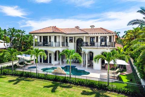 2055 Royal Palm Way, Boca Raton FL - photo 7 of 92