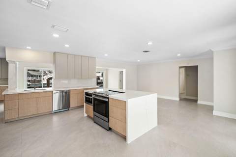 1525 SE 6th Street, Deerfield Beach FL - photo 8 of 65
