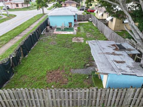 207 SW 4th Street, Deerfield Beach FL - photo 21 of 23