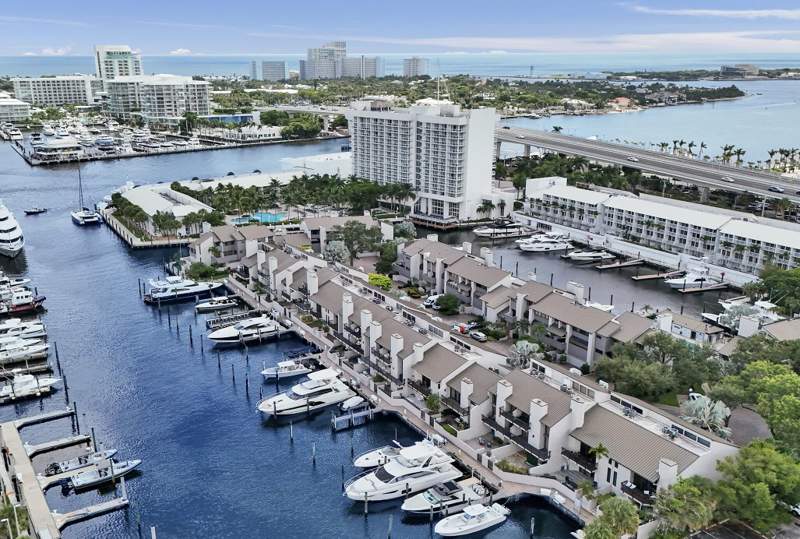 2 bedroom Townhouse at 15 Port Side Drive #15, Portside Yacht Club, Fort Lauderdale — photo 2
