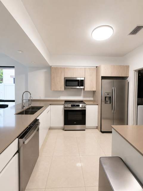 5531 W Oak Way, Fort Lauderdale FL - photo 8 of 26