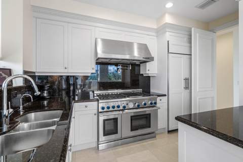 3000 S Ocean Boulevard #402, Palm Beach FL - photo 10 of 55
