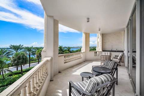 3000 S Ocean Boulevard #402, Palm Beach FL - photo 13 of 55