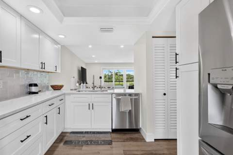18449 SE Wood Haven Lane #E, Jupiter FL - photo 14 of 34