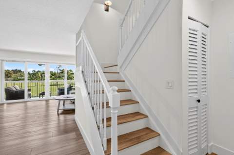18449 SE Wood Haven Lane #E, Jupiter FL - photo 17 of 34