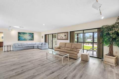 37 Stratford Lane #D, Boynton Beach FL - photo 10 of 62