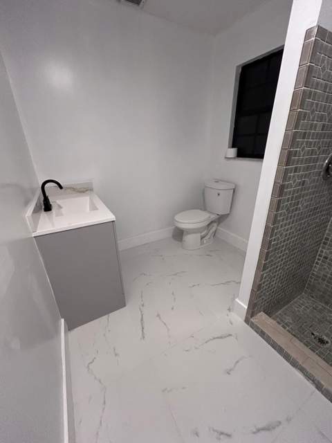 6105 Birch Drive, Fort Pierce FL - photo 18 of 27