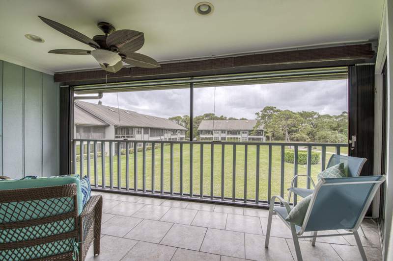 2 bedroom Condominium at 6275 SE Charleston Place #B203, Charleston on the Green at Heritage Ridge, Hobe Sound — photo 4