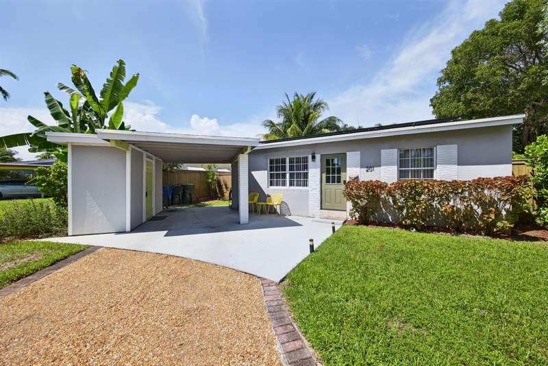 2 bedroom Single Family Residence at 201 NE 16th Court, Placido Place, Fort Lauderdale — photo 2