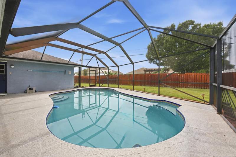 3 bedroom Single Family Residence at 1980 SW Aguero Street, Port St Lucie Section 8, Port St. Lucie — photo 3