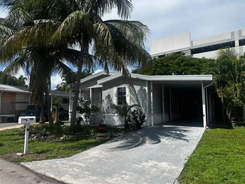 3 bedroom Manufactured Home at 115 NE 52nd Street, Highland Village, Pompano Beach — photo 2