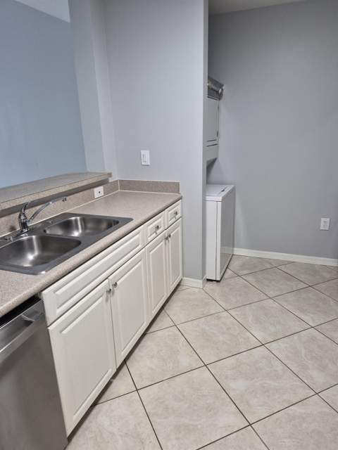1209 Main Street #205, Jupiter FL - photo 10 of 20