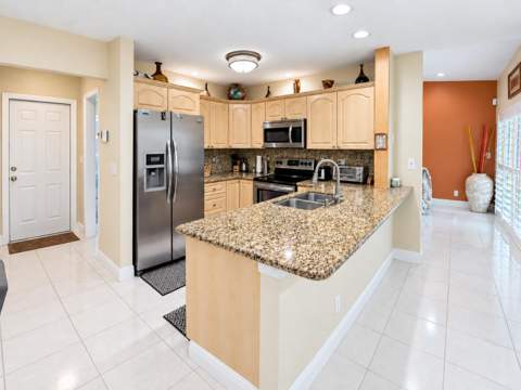 7482 NW 48th Place, Lauderhill FL - photo 11 of 52