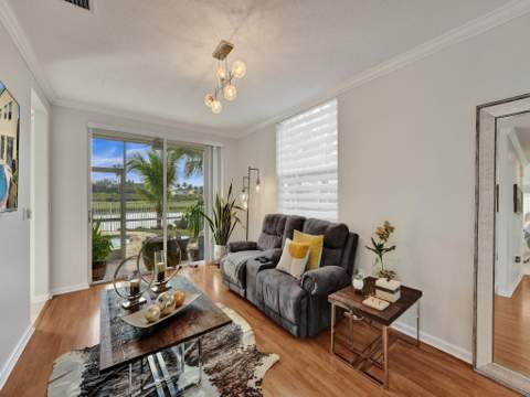 2111 Reston Circle, Royal Palm Beach FL - photo 18 of 41