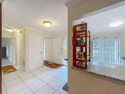281 Amber Court, Royal Palm Beach FL - photo 12 of 27