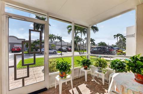 18901 Haywood Terrace #Apt 4, Boca Raton FL - photo 6 of 57