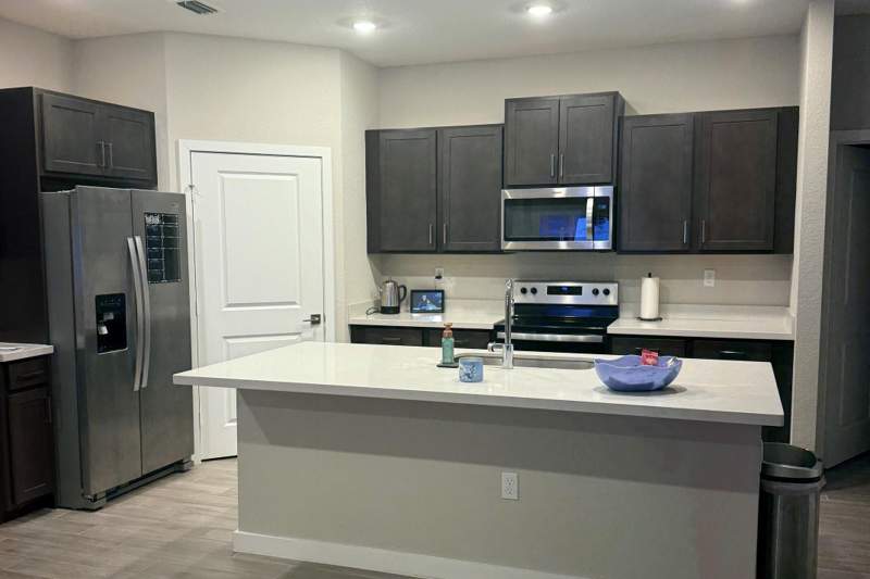 3 bedroom Single Family Residence at 2071 NW Golden Oak Trail, Jensen Village, Jensen Beach — photo 5
