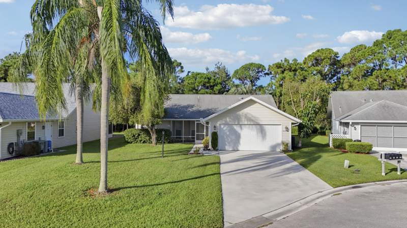2 bedroom Single Family Residence at 6625 SE Wigeon Court, Duckwood, Stuart — photo 3
