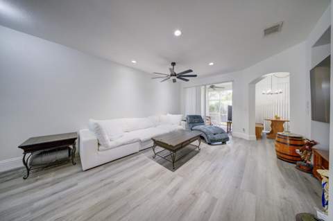 2364 Center Stone Lane, Riviera Beach FL - photo 21 of 38