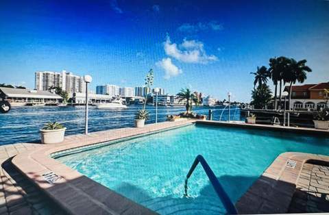 2900 NE 30th Street, Fort Lauderdale FL - photo 20 of 37