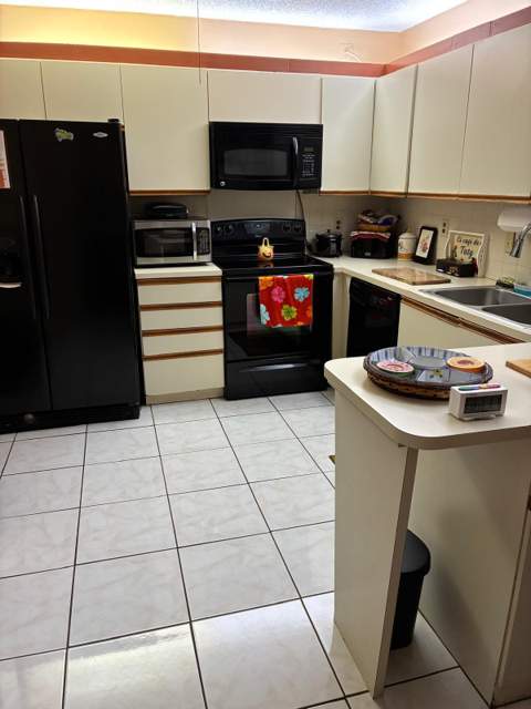 6768 10th Avenue #115, Lake Worth FL - photo 6 of 14