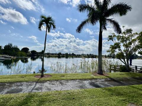 960 Crystal Lake #206, Deerfield Beach FL - photo 15 of 16