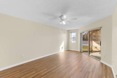7396 Granville Drive #104, Tamarac FL - photo 16 of 32