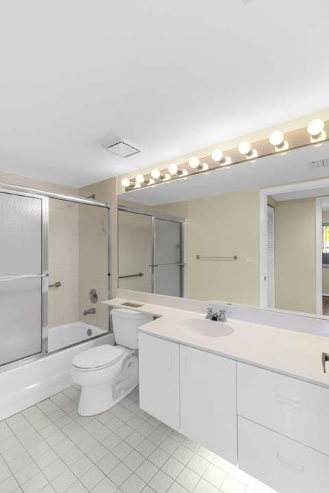 7396 Granville Drive #104, Tamarac FL - photo 24 of 32