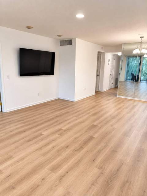4242 Deste Court #201, Lake Worth FL - photo 6 of 16