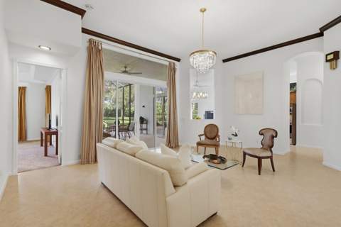 6812 Molakai Circle, Boynton Beach FL - photo 8 of 86