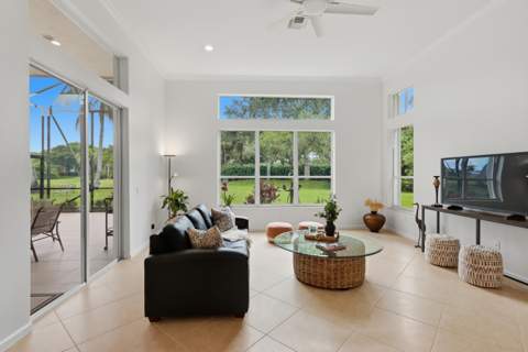 6812 Molakai Circle, Boynton Beach FL - photo 17 of 86