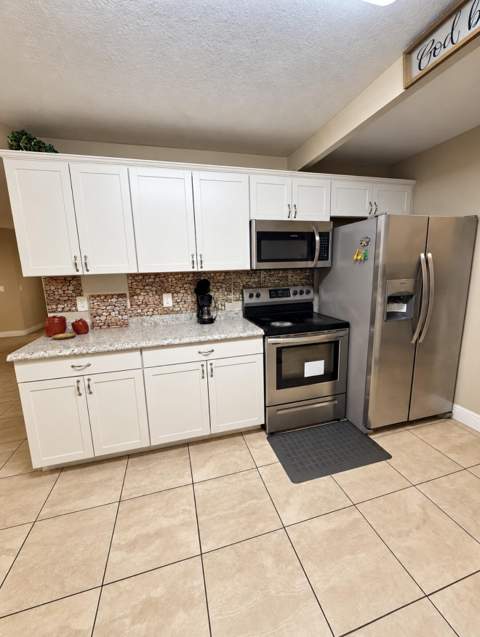 110 N 40th Street, Fort Pierce FL - photo 9 of 22
