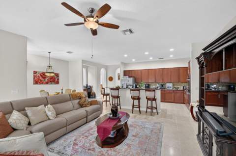 6039 Walnut Hill Drive, Lake Worth FL - photo 23 of 73