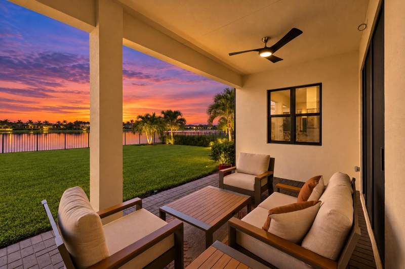 2 bedroom Single Family Residence at 15883 Key Biscayne Lane, Cresswind Palm Beach Phase 3, Westlake — photo 4