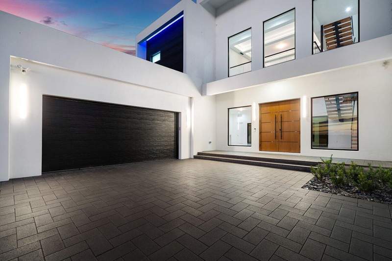 6 bedroom Single Family Residence at 13440 US Highway 1, Sea View Ridge, Juno Beach — photo 4