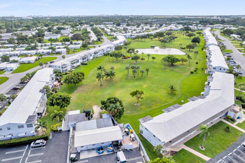 1 bedroom Condominium at 2650 W Golf Boulevard #165, Leisureville Fairway Six Condo, Pompano Beach — photo 2