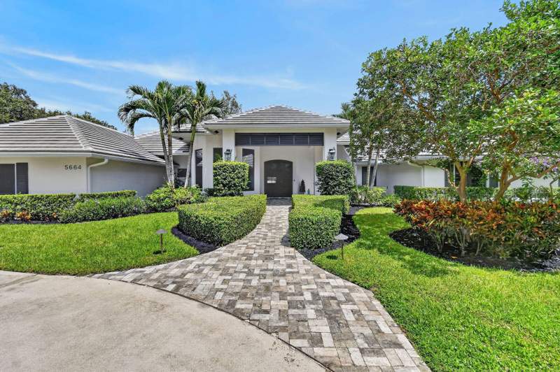 7 bedroom Single Family Residence at 5664 High Flyer Road, Horseshoe Acres West, Palm Beach Gardens — photo 2