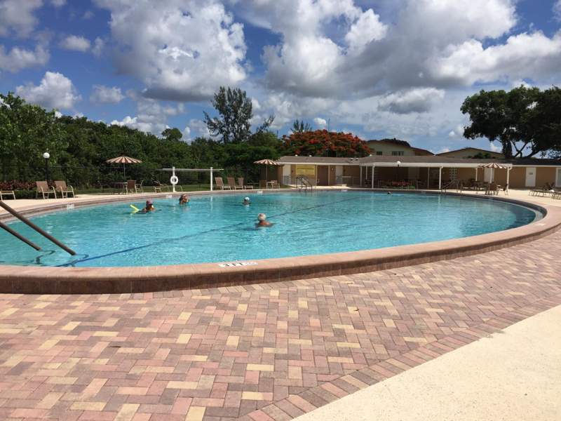 1 bedroom Condominium at 381 Windsor Q #381, Windsor Condos, West Palm Beach — photo 4