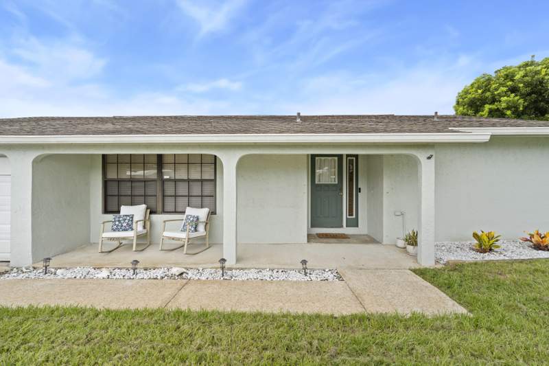2 bedroom Single Family Residence at 3474 NE Sandra Drive, Skyline Heights, Jensen Beach — photo 2
