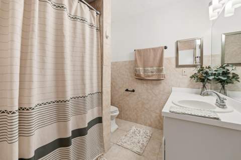 3474 NE Sandra Drive, Jensen Beach FL - photo 17 of 37
