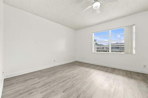 809 Flanders Q, Delray Beach FL - photo 10 of 68