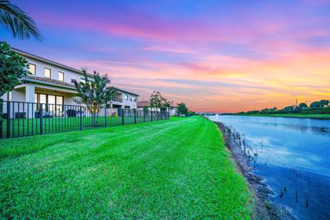 8635 Grand Prix Lane, Boynton Beach FL - photo 10 of 26
