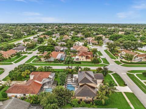 2158 Portland Avenue, Wellington FL - photo 18 of 93
