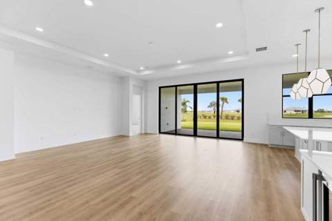 13377 SW Shinnecock Drive, Port St. Lucie FL - photo 14 of 46