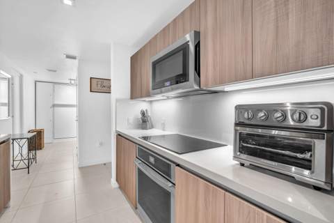 401 N Birch Road #512, Fort Lauderdale FL - photo 11 of 40