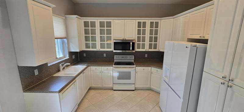 3 bedroom Single Family Residence at 13195 La Sabina Drive, Valencia Falls 4, Delray Beach — photo 4