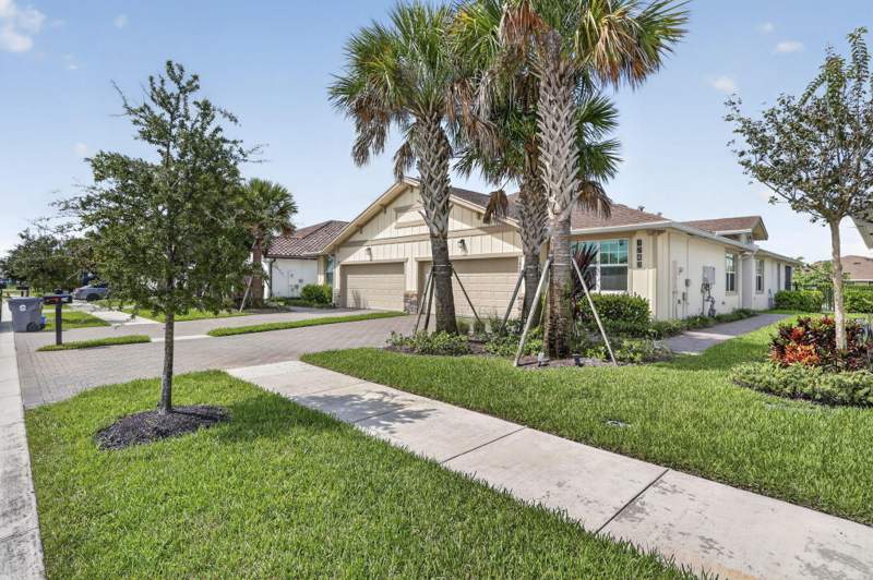 3 bedroom Single Family Residence at 1243 Tangled Orch Trace, Arden Pud Pod I South, Loxahatchee — photo 2