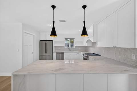 2141 NE 62nd Court, Fort Lauderdale FL - photo 7 of 59
